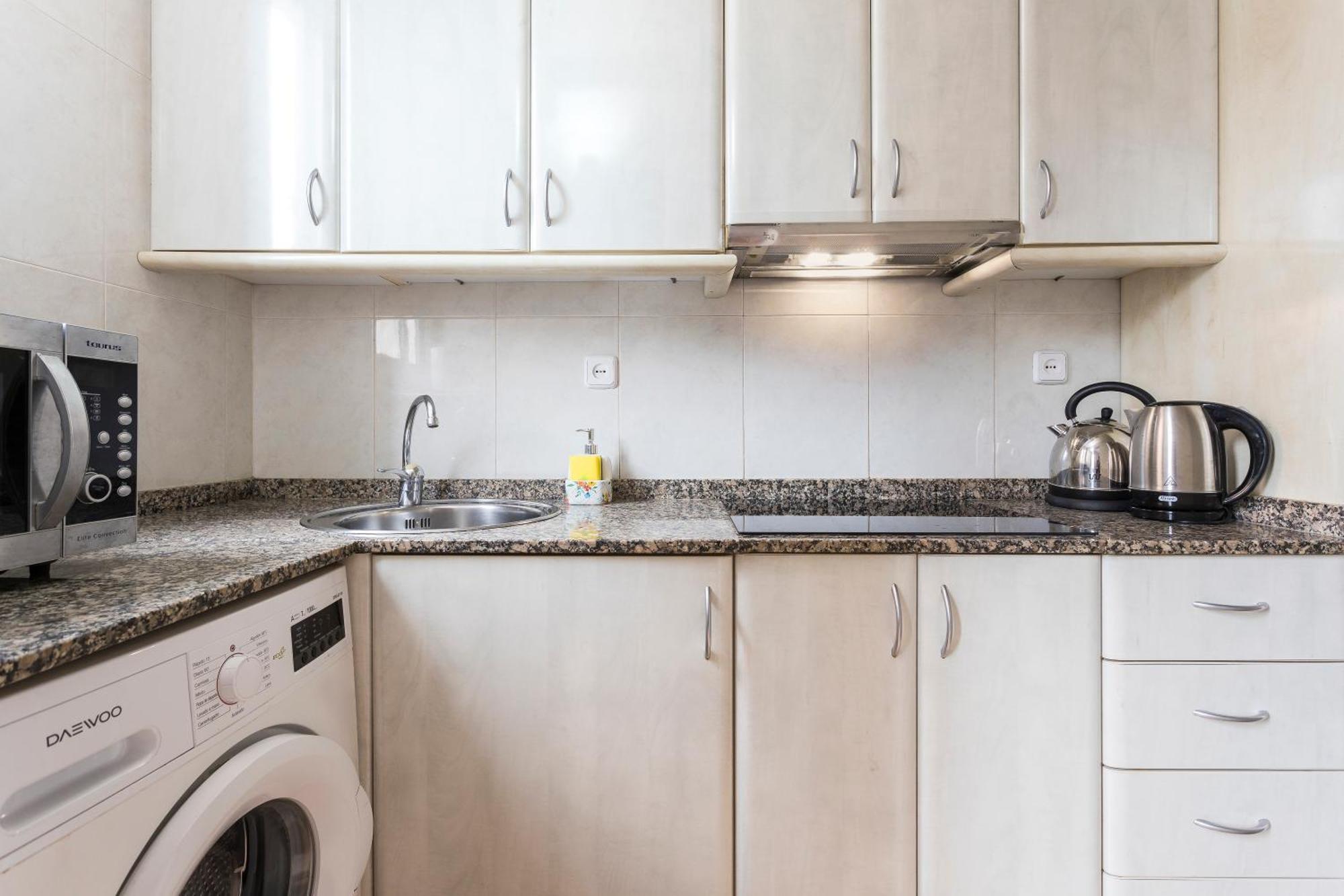 Apartaments Clot-Sant Martí Barcelona Exterior foto
